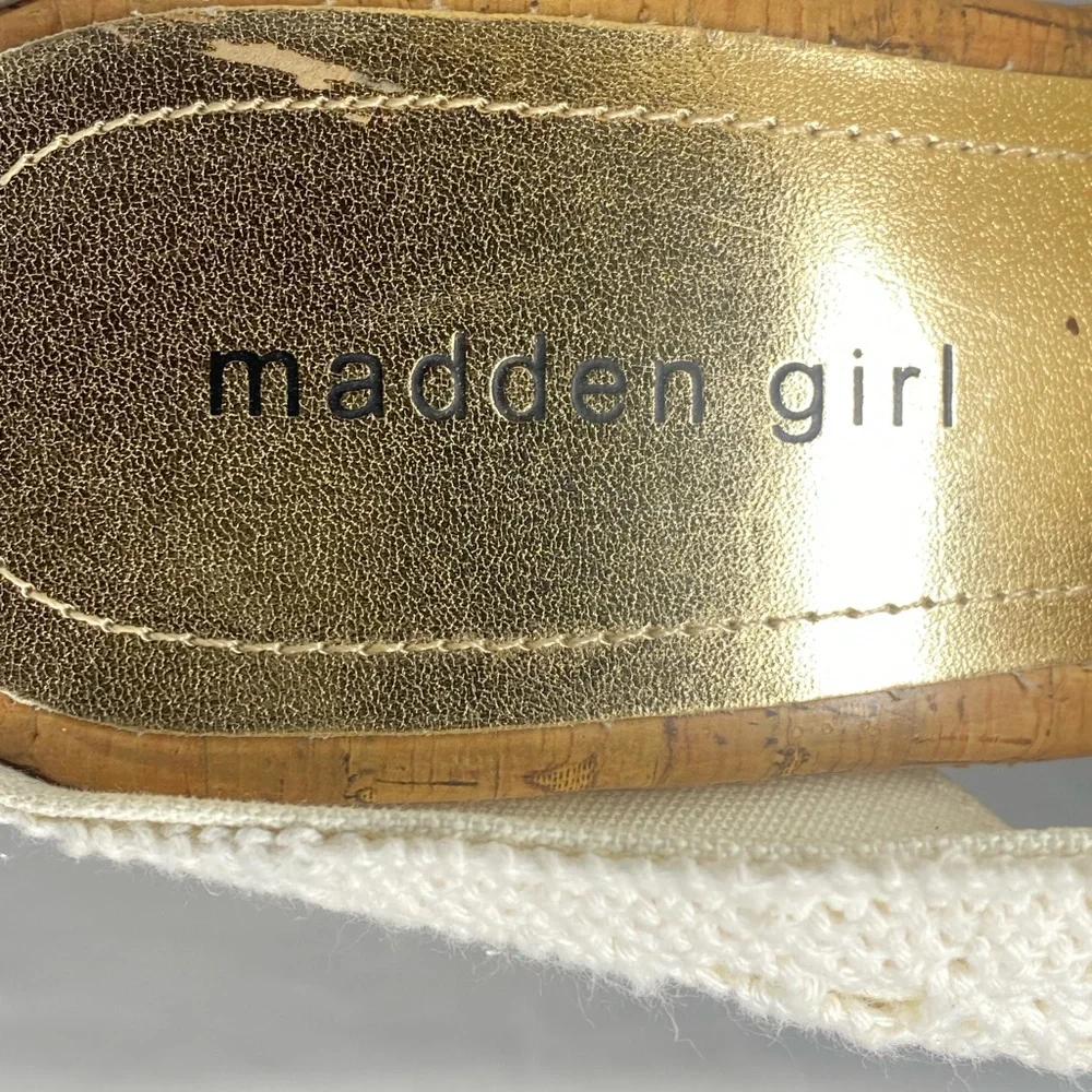Madden Girl Nautic White Crochet Wedge Heel‎ Sandal             Sz 7 1/2